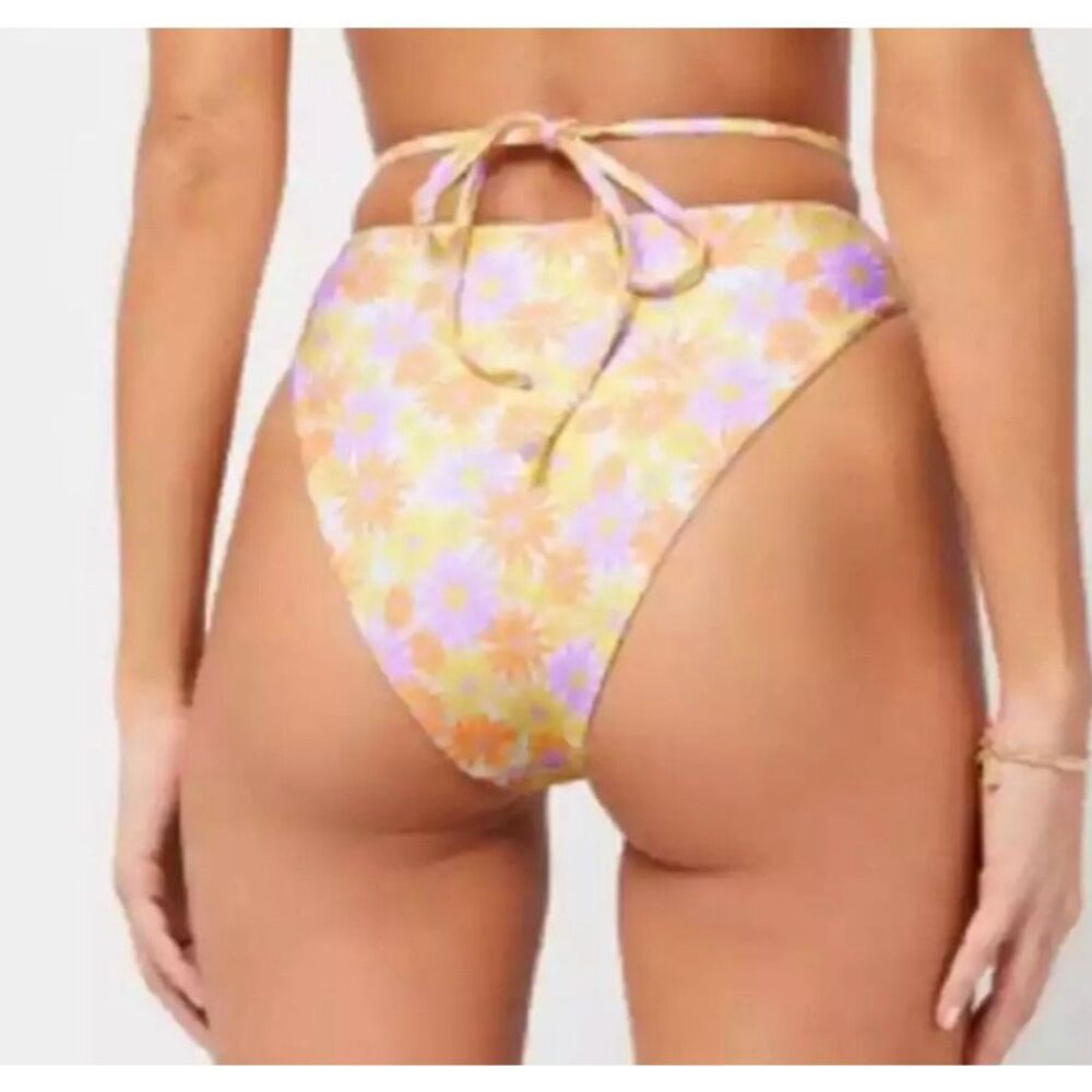 L* Space Floral Joy Bitsy Bikini Bottoms Sz Large NWT - Picture 2 of 5